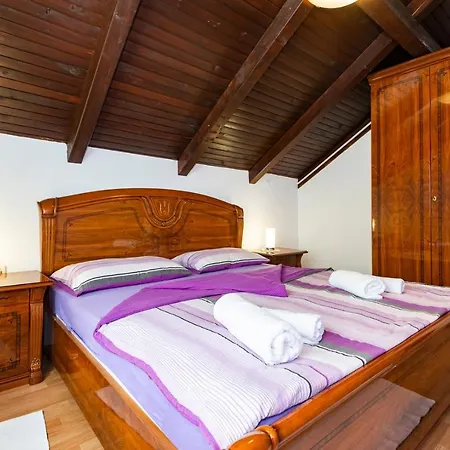 Daja - Adriatic Luxury * Oklaj